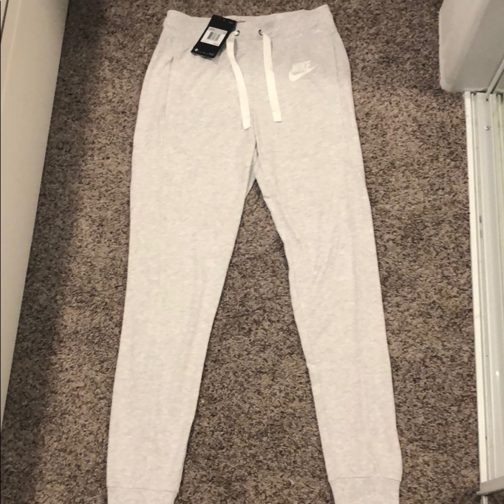 Nike joggers